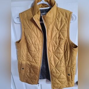 Northern Reflections Quilted Vest Size small Mustard yellow color
